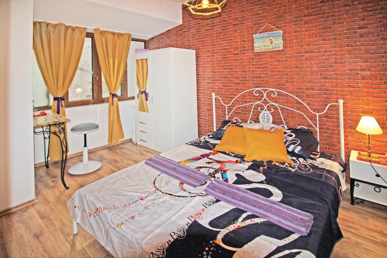 Top Center Relax, Ndk & Vitosha Str, Free Secured Parking Sofia Bagian luar foto